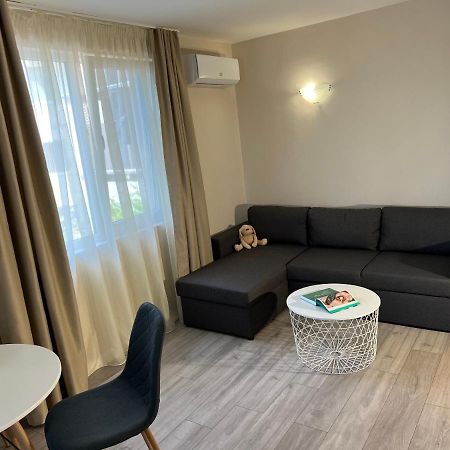 Lotos Apartments Китен Екстер'єр фото